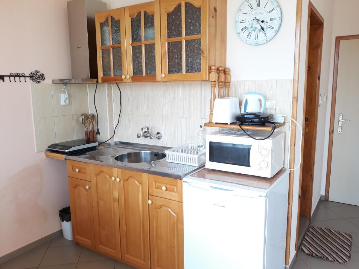 Къща За Гости Каракачанов Sozopol Exterior foto